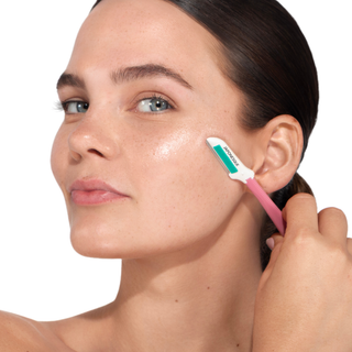 How to Find the Best Deal on Dermaplane Razors