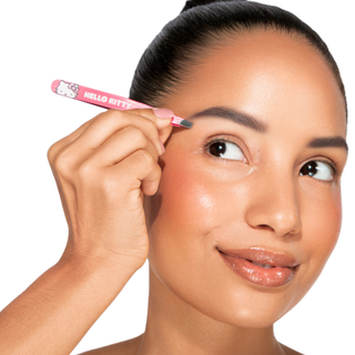 Hello Kitty® Slant Tweezer