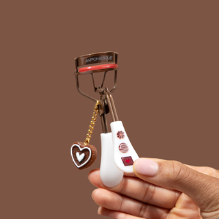 XO Cocoa Lash Curler