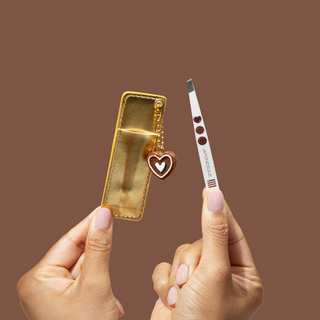 XO Cocoa Slant Tweezer